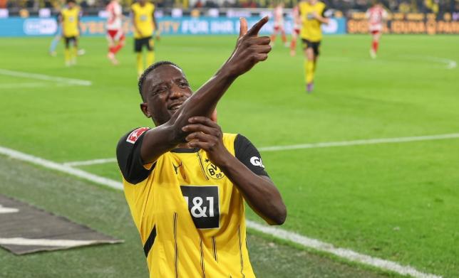 多特更多依靠吉拉西的景色